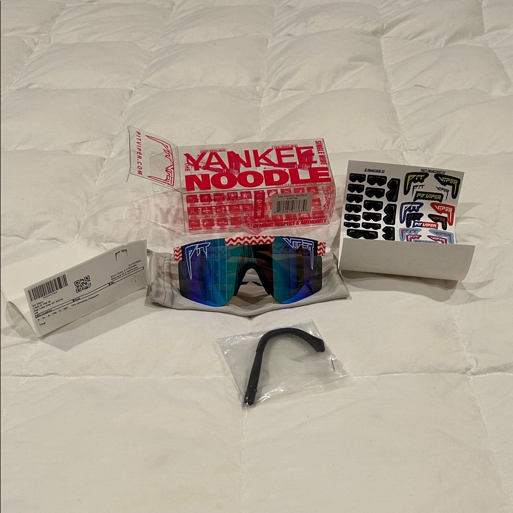 Pit viper Yankee Noodle Polarized SunGlasses - red white and Blue 🇺🇸 250